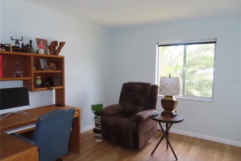 Condominio en venta en Oldsmar, Florida, 2 dormitorios, 97.83 m2 № 1733005 - foto 11