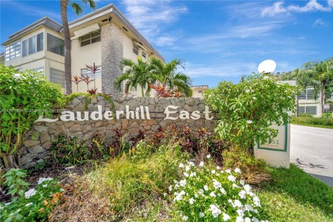 Condominio en venta en Lauderhill, Florida, 2 dormitorios, 80.82 m2 № 1455891 - foto 27