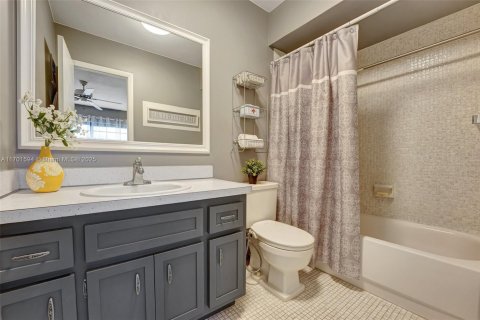 Condominio en venta en Lauderhill, Florida, 2 dormitorios, 80.82 m2 № 1455891 - foto 17