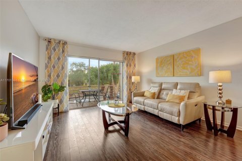 Condominio en venta en Lauderhill, Florida, 2 dormitorios, 80.82 m2 № 1455891 - foto 8