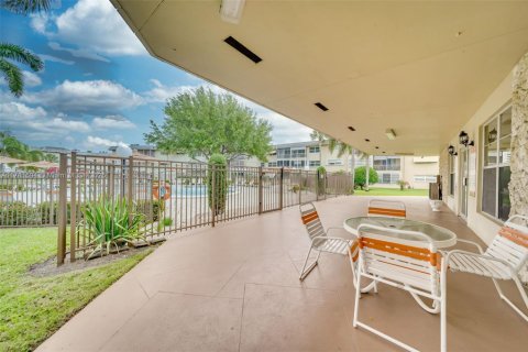 Condominio en venta en Lauderhill, Florida, 2 dormitorios, 80.82 m2 № 1455891 - foto 26