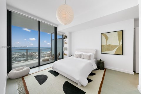 Condo in Miami Beach, Florida, 2 bedrooms  № 1820332 - photo 14