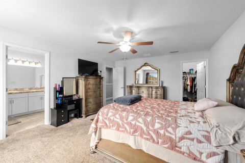 Townhouse in Gibsonton, Florida 3 bedrooms, 165.18 sq.m. № 1899324 - photo 15
