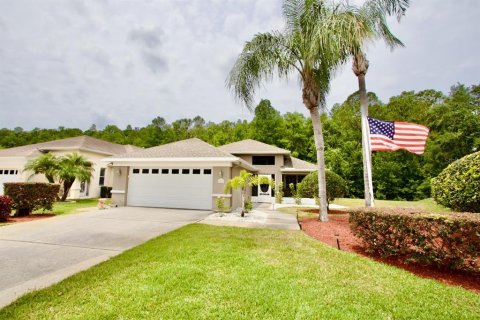 Villa ou maison à vendre à Trinity, Floride: 3 chambres, 154.68 m2 № 1680489 - photo 1