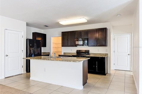 Casa en venta en Bradenton, Florida, 5 dormitorios, 234.11 m2 № 2418567 - foto 13