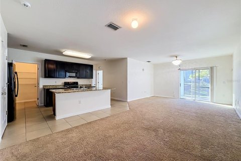Casa en venta en Bradenton, Florida, 5 dormitorios, 234.11 m2 № 2418567 - foto 7