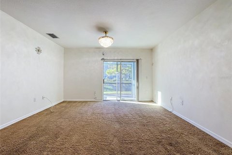 Casa en venta en Bradenton, Florida, 5 dormitorios, 234.11 m2 № 2418567 - foto 17