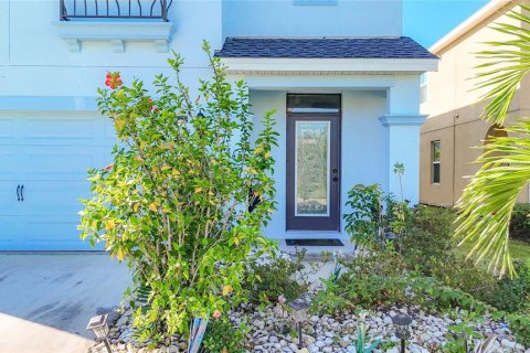 Casa en venta en Bradenton, Florida, 5 dormitorios, 234.11 m2 № 2418567 - foto 2