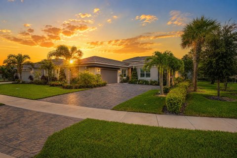 Casa en venta en Palm Beach Gardens, Florida, 3 dormitorios, 253.53 m2 № 2387260 - foto 3