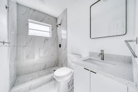 Immobilier commercial à vendre à Miami, Floride: 172.43 m2 № 2062644 - photo 19