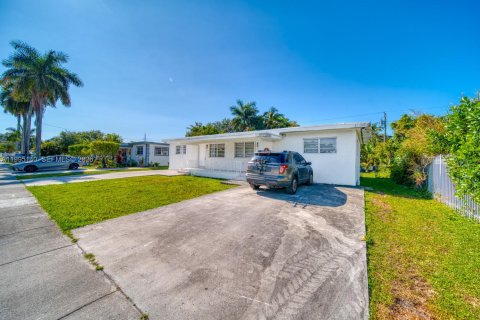 Immobilier commercial à vendre à Miami, Floride: 172.43 m2 № 2062644 - photo 29