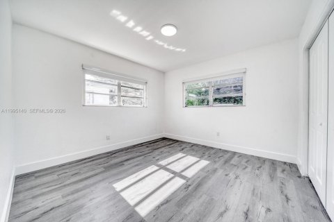 Immobilier commercial à vendre à Miami, Floride: 172.43 m2 № 2062644 - photo 23