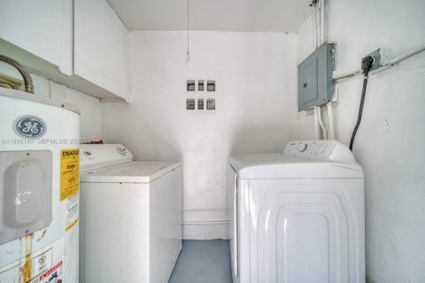 Immobilier commercial à vendre à Miami, Floride: 172.43 m2 № 2062644 - photo 25