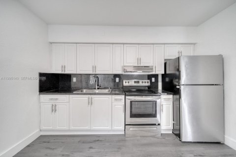 Immobilier commercial à vendre à Miami, Floride: 172.43 m2 № 2062644 - photo 16