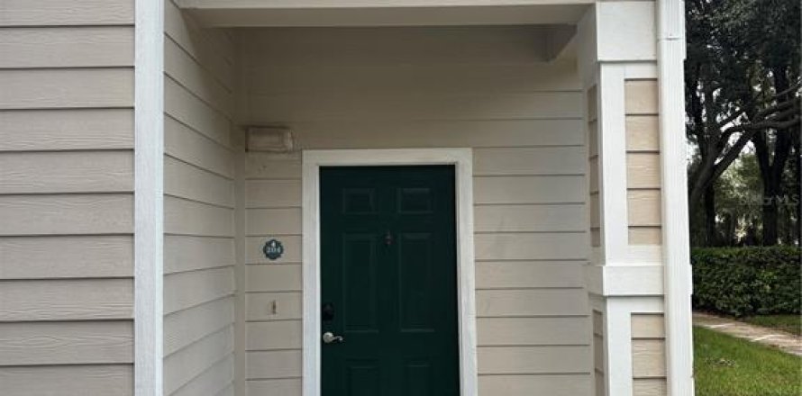 Кондоминиум с 7 комнатами в Уинтер-Гарден, Флорида в SOUTHERN PINES № 2422806
