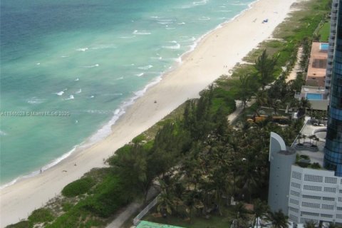 Copropriété à louer à Miami Beach, Floride: 2 chambres, 122.82 m2 № 2036733 - photo 2