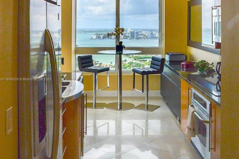 Condo à Miami Beach, Floride, 2 chambres  № 2036733