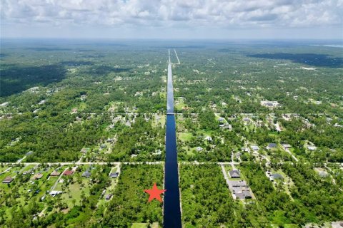 Terreno en venta en Naples, Florida № 1879973 - foto 3