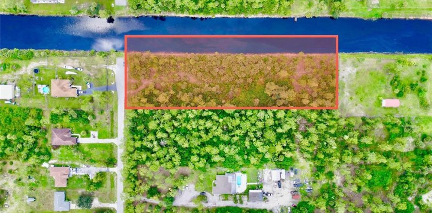 Terreno en Naples, Florida № 1879973