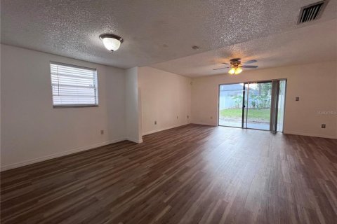 Adosado en alquiler en Orlando, Florida, 2 dormitorios, 120.4 m2 № 1757333 - foto 8