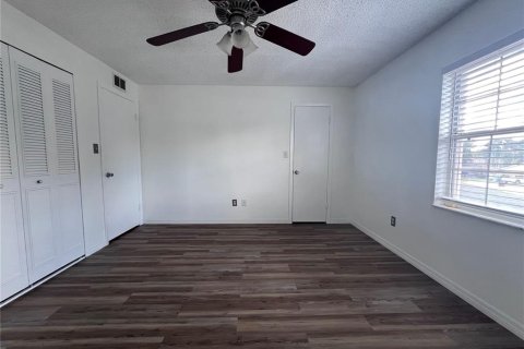 Adosado en alquiler en Orlando, Florida, 2 dormitorios, 120.4 m2 № 1757333 - foto 5