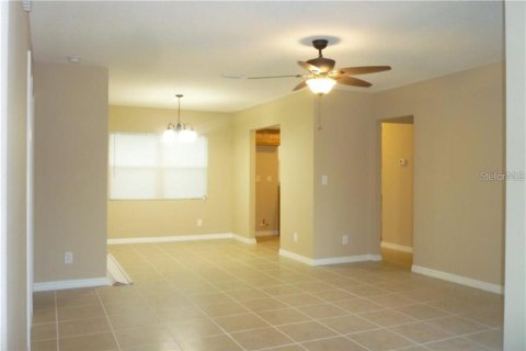 Villa ou maison à vendre à Orlando, Floride: 4 chambres, 133.78 m2 № 1756978 - photo 5