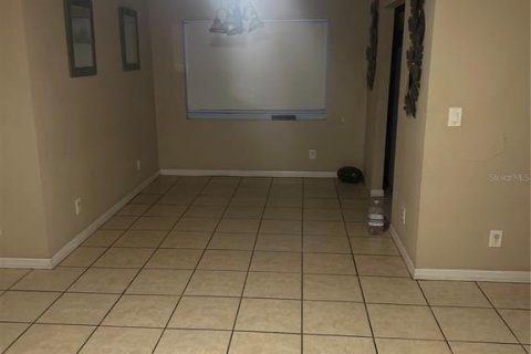 Villa ou maison à vendre à Orlando, Floride: 4 chambres, 133.78 m2 № 1756978 - photo 2