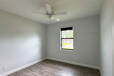 Villa ou maison à louer à North Port, Floride: 3 chambres, 157.19 m2 № 2418602 - photo 20