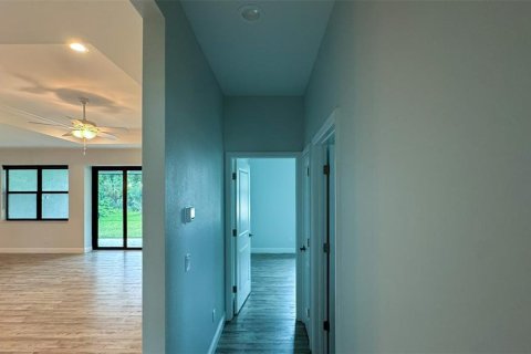 Villa ou maison à louer à North Port, Floride: 3 chambres, 157.19 m2 № 2418602 - photo 18
