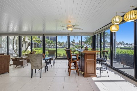 Copropriété à vendre à Punta Gorda, Floride: 3 chambres, 238.67 m2 № 2416312 - photo 17