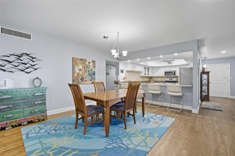 Copropriété à vendre à Punta Gorda, Floride: 3 chambres, 238.67 m2 № 2416312 - photo 9