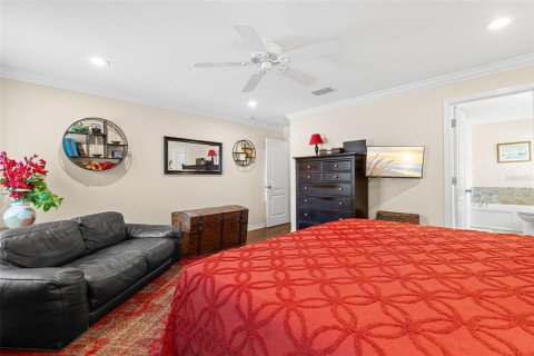 Townhouse in New Port Richey, Florida 3 bedrooms, 187.94 sq.m. № 2235516 - photo 25