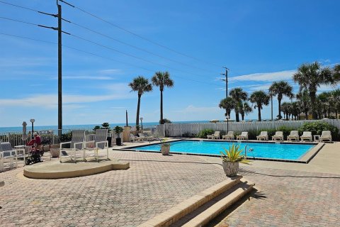 Condo in Flagler Beach, Florida, 1 bedroom № 2120281 - photo 21