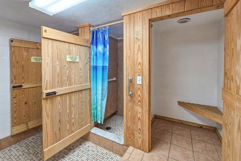 Condo in Flagler Beach, Florida, 1 bedroom № 2120281 - photo 30