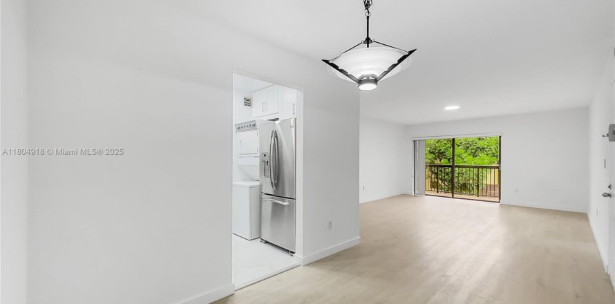 Condo à Miami, Floride, 1 chambre № 1742096