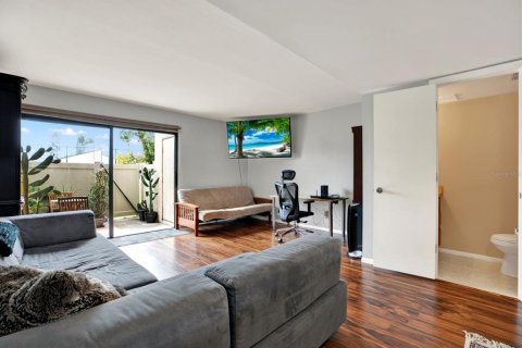 Adosado en venta en Seminole, Florida, 2 dormitorios, 94.3 m2 № 1518613 - foto 4