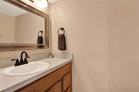 Adosado en venta en Seminole, Florida, 2 dormitorios, 94.3 m2 № 1518613 - foto 16