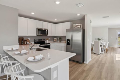 Casa en venta en Ocala, Florida, 3 dormitorios, 139.73 m2 № 2218268 - foto 5