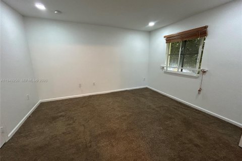 Touwnhouse à louer à Miami Gardens, Floride: 3 chambres, 133.78 m2 № 1999560 - photo 16