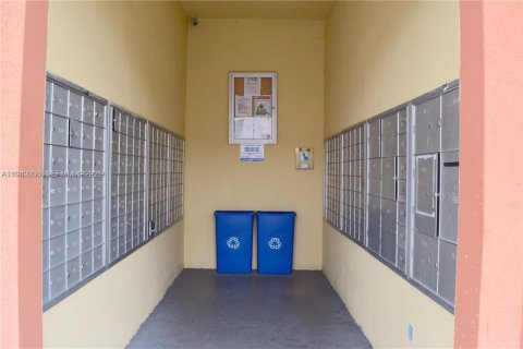 Touwnhouse à louer à Miami Gardens, Floride: 3 chambres, 133.78 m2 № 1999560 - photo 21