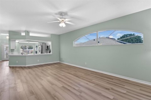 House in Leesburg, Florida 3 bedrooms, 173.54 sq.m. № 1885232 - photo 14