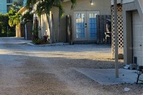 Condo in Englewood, Florida, 3 bedrooms  № 1256459 - photo 1
