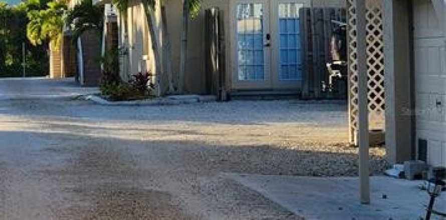 Condo in Englewood, Florida, 3 bedrooms  № 1256459
