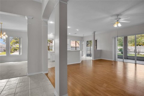 House in Tampa, Florida 4 bedrooms, 279.73 sq.m. № 1878103 - photo 21