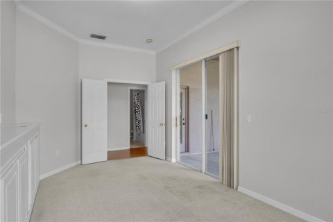 House in Tampa, Florida 4 bedrooms, 279.73 sq.m. № 1878103 - photo 24