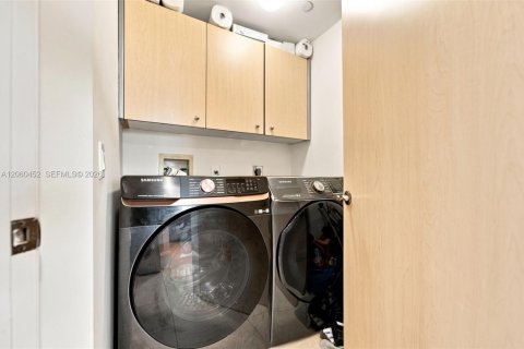 Copropriété à vendre à Aventura, Floride: 3 chambres, 173.73 m2 № 2265227 - photo 18