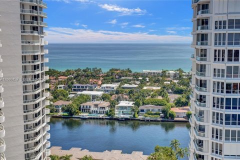 Condo à Aventura, Floride, 3 chambres  № 2265227