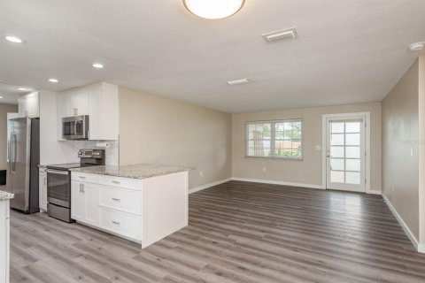 Villa ou maison à vendre à Dunedin, Floride: 2 chambres, 103.96 m2 № 1907643 - photo 5