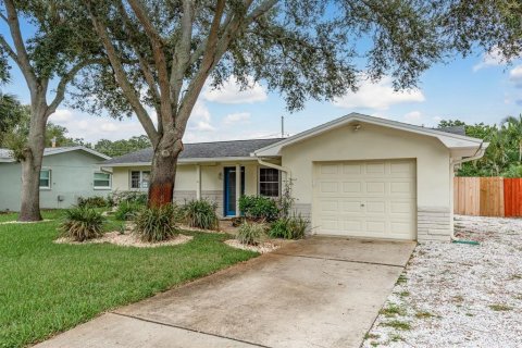 Villa ou maison à vendre à Dunedin, Floride: 2 chambres, 103.96 m2 № 1907643 - photo 2