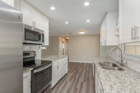 Villa ou maison à vendre à Dunedin, Floride: 2 chambres, 103.96 m2 № 1907643 - photo 11